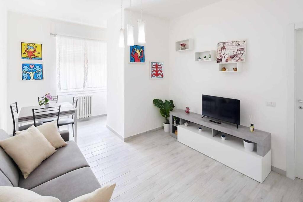 Sunny San Siro Stadio Apartment Mediolan Zewnętrze zdjęcie
